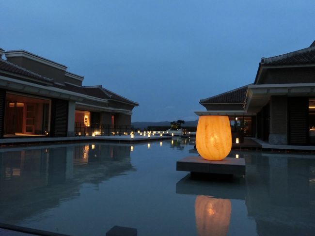 ホテルに戻ります。<br />ライトアップしていて、<br />ステキ〜。