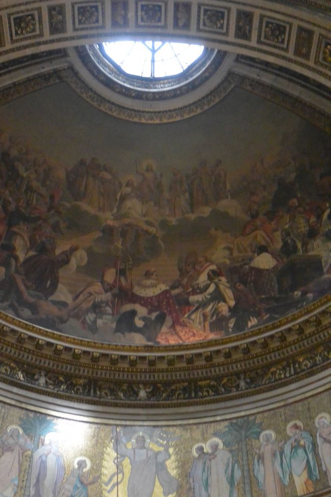 光が入り込み色合いが素敵でした。<br />写真ではちょっと伝わらない・・・