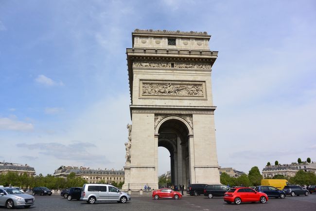 真横からは見た事なかったなぁ