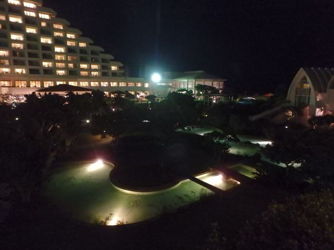 ANAインターコンチネンタル石垣<br />とっても快適で素敵なホテルでした〜(*^^)v<br />もっと居たいけど、明日は中心街にもっと近い「ベッセルホテル石垣」に宿泊します<br />旅の前半は無事に楽しみました♪<br />後半は観光もしてアクティブにいきます!(^^)!