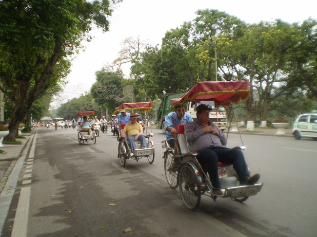 　　人力車　シムロ搭乗ツアー