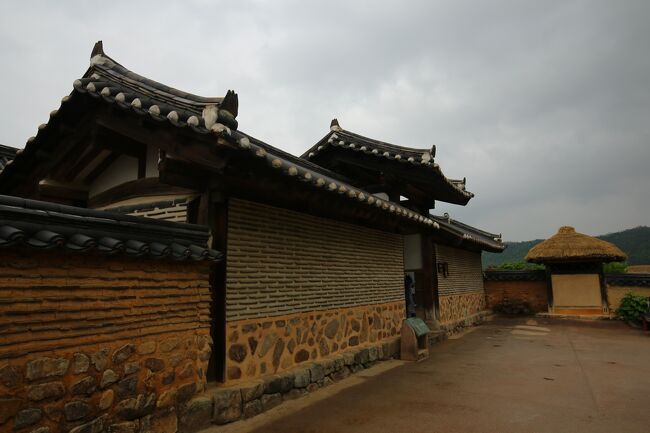 ☆ 和敬堂（ファギョンドン）<br />別名　北村宅（ブッチョンテッ）