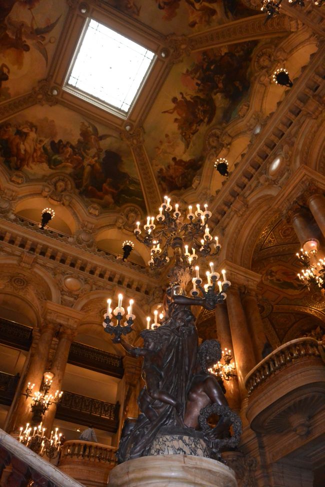 自然の光も入ってもうそこは別世界☆*:.｡. o(≧▽≦)o .｡.:*☆<br /><br />この豪華さに溜息でちゃう。。。