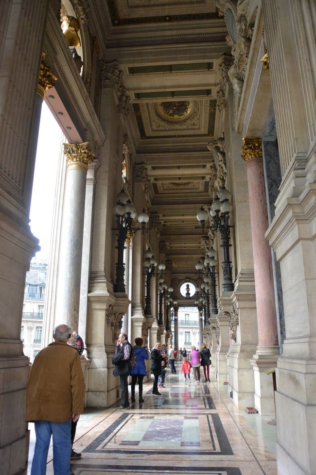 テラスの回廊。