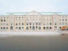 市立博物館(東インド館)(Göteborgs stadsmuseum)と北ハーバー通り(Norra Hamngatan)

http://goteborgsstadsmuseum.se/