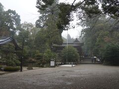 法隆寺だけでお昼になったので、前から訪れてみたかった石上神宮に参拝し本日は帰ることとしました。