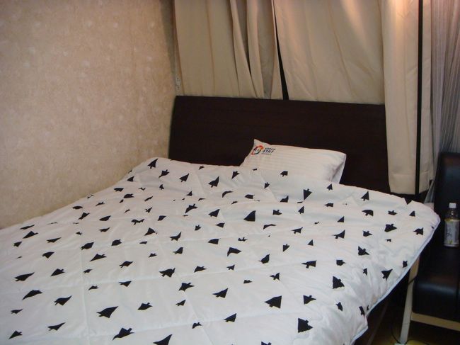 １０畳くらいの広いお部屋。