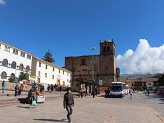 ちょっと歩いて、サンフランシスコ教会へ。