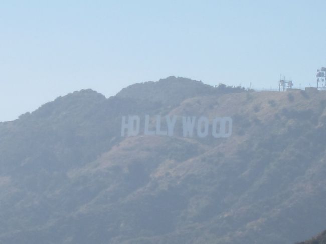 ハリウッドサイン。<br />完全におのぼりさんです。