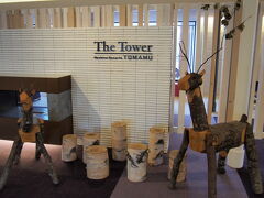 富良野からトマムは1時間半ぐらいかかりました。朝3時過ぎに
起きたので異様に眠く、クルマの中でカラオケ大会して眠気を
紛らわしました。8時半頃に星野リゾートトマムに到着しました。