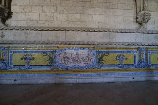 回廊から入ったところにある食堂