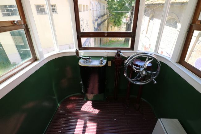 運転席はこんな感じ