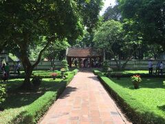 文廟には孔子が祀られているらしいです。