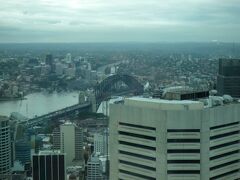 Sydney Tower Eyeからのハーバーブリッジ。