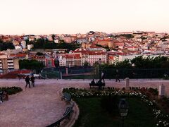 息をきらし坂を上りきったら　美しい景色が広がっていました