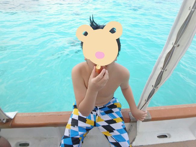 ウェットを脱いだら、お湯で体の塩を流してくれました<br />おやつにサーターアンダギーを頂いて、ほっこり<br /><br />お世話になりましたm(__)m<br />