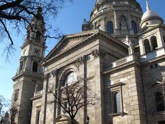 聖イシュトバーン大聖堂。こっちは裏側。