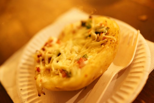 本日の夕飯。<br />ポテト　３ユーロ