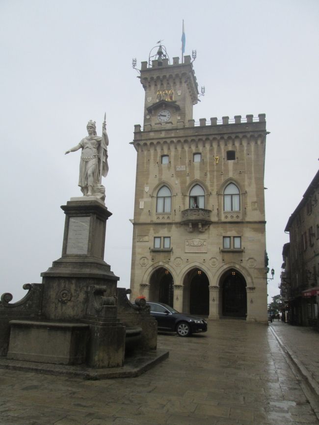 サンマリノの共和国宮殿。大統領は2人制で任期は6か月。