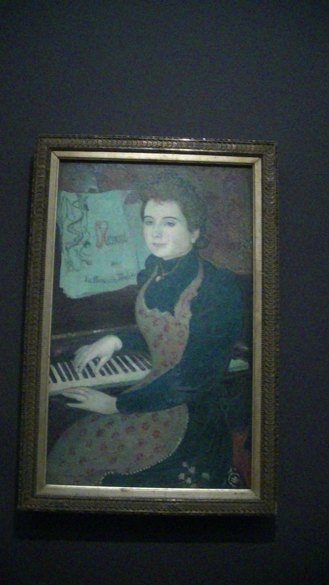 Maurice Denis<br /><br />Le Menuet<br />de la princesse Maleine・・・・<br />1891・<br /><br />マレーヌ姫のメヌエット・<br />（ピアノの前のマルト）<br /><br />2010・国立新美術館にきています。