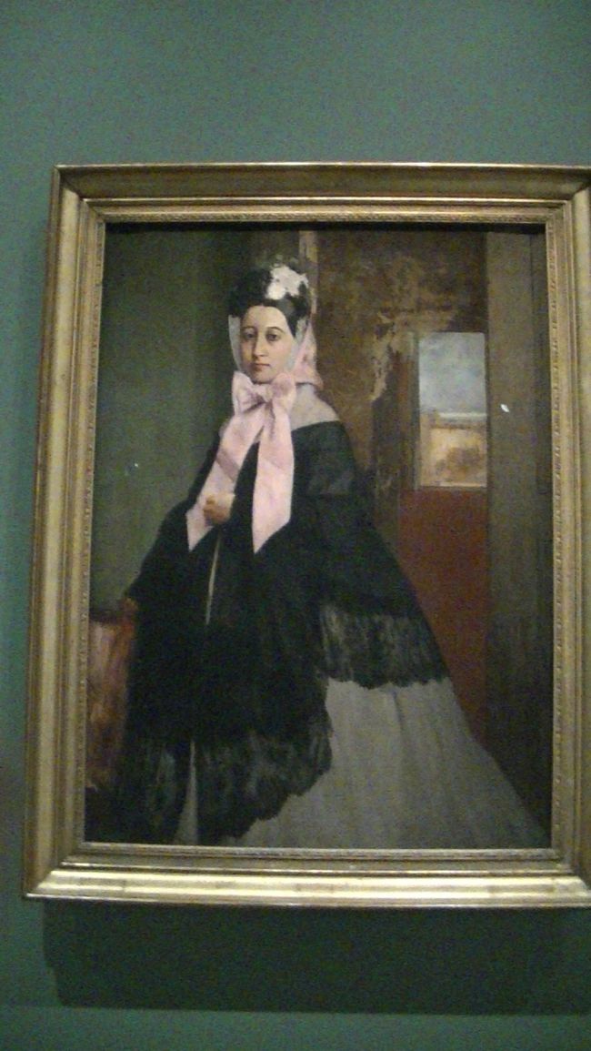 同上・<br /><br /><br />ルーヴルでイタリア・ルネッサンス<br />時代の画家たちの作品模写したのち、<br /><br />3年間にわたりイタリア各地<br />を旅した。。<br /><br />決定的な影響はモローと知り合いになり<br />友人となる。<br />その後、歴史画に加えて肖像画を描くよう<br />になったそうです。<br /><br />友人の影響は大きいのですね〜〜<br />