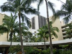 ホノルルではSheraton Waikikiを利用しています。