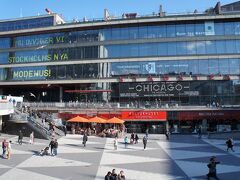 文化会館(Kulturhuset)とセルゲル広場(Sergels torg)

http://www.visitstockholm.com/sv/