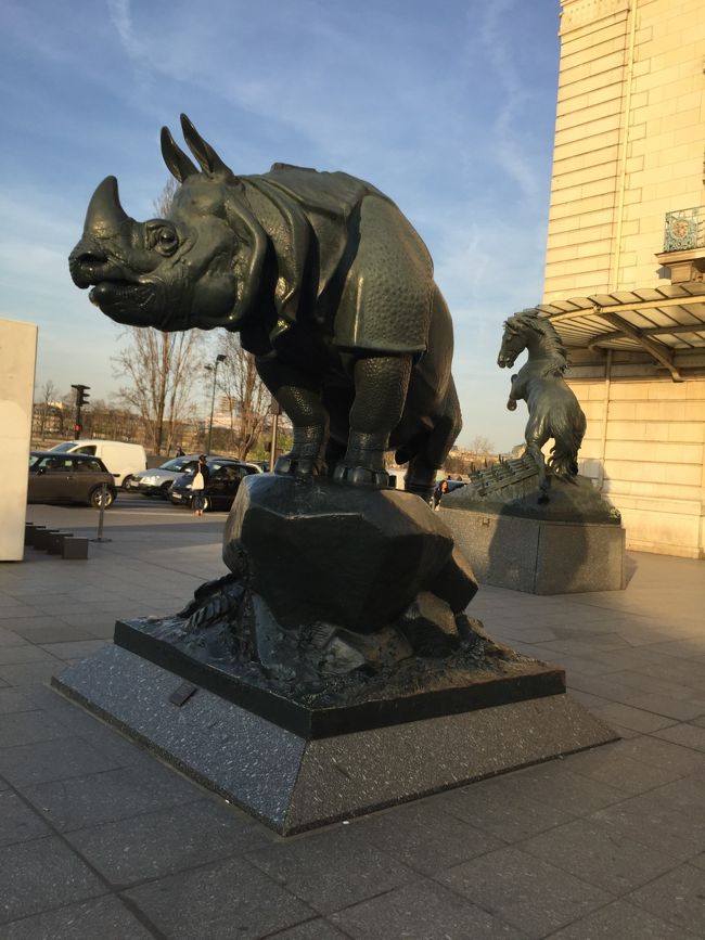 アルフレッド・ジャックマール<br />1824-1896<br /><br />サイ・1878<br />＊＊7時過ぎでもこの明るさです・・<br /><br /><br />さあ、明日はオンフルールに出かけます。<br />