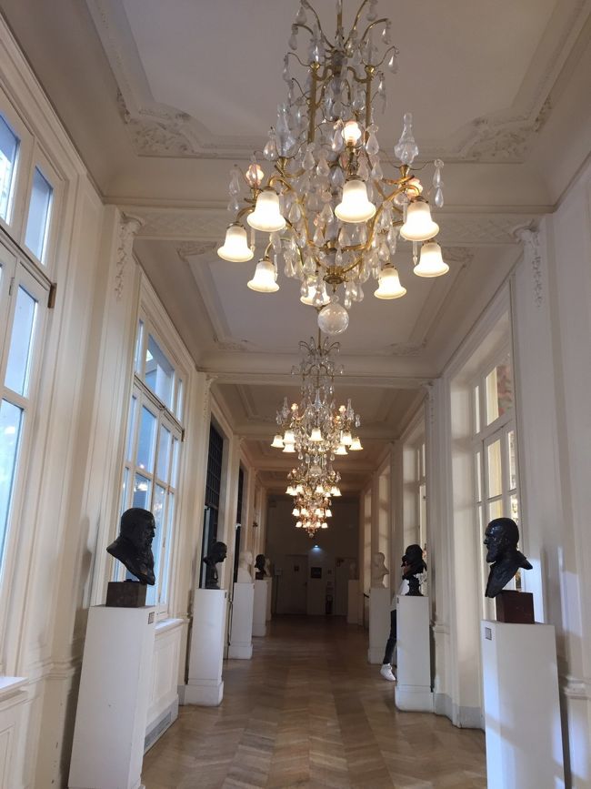 レストランへのエントランス