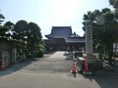 15:58
四国八十八ヵ所第62番札所.宝寿寺です。

街中のお寺さんです。
段差がないのは、足腰が弱い方にとって負担が少なくて良いですね。

63吉祥寺→62宝寿寺‥1.4km・0:07