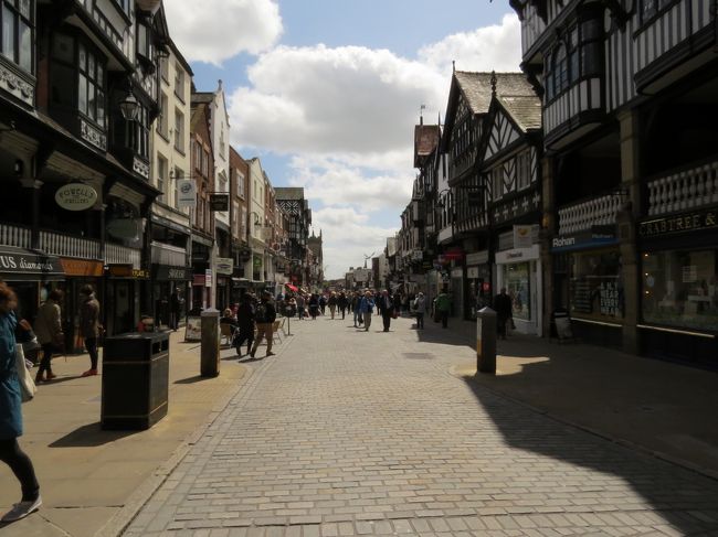 イギリスの旅（7）・・中世の面影を残す城塞都市チェスターと