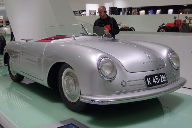 2015年 5年ぶりのドイツ⑤-1 シュトゥットガルト Porsche Museum