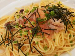そして福岡へ。

機内食でないから、また食べるｗ

バンテルンさんのパスタおいしいｗ