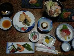 すごく豪華というわけではありませんが料金を考えたら満足です。

昔、下田の駅の近くには国民宿舎があったのですが、料金は当時の国民宿舎と同じくらいかも知れません。