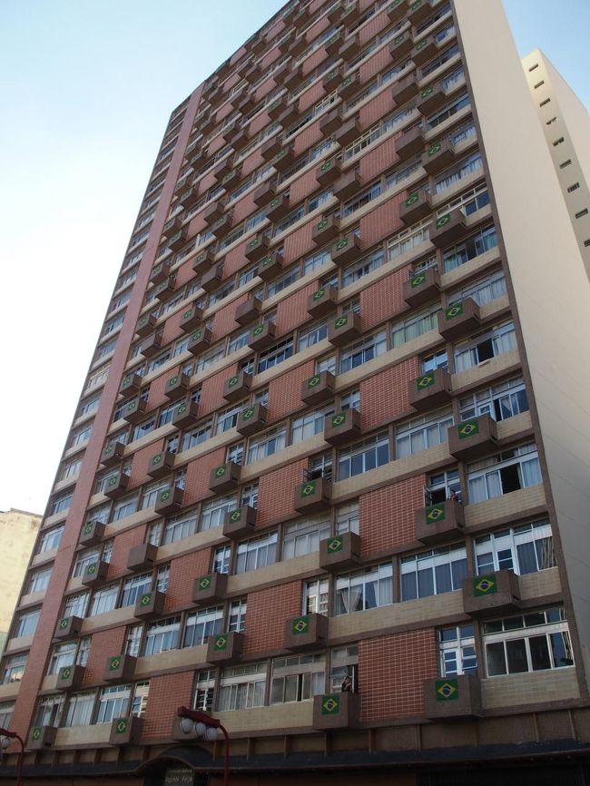 近くのマンション