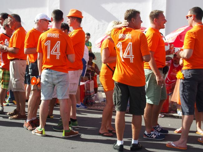 試合前のOranjeサポ