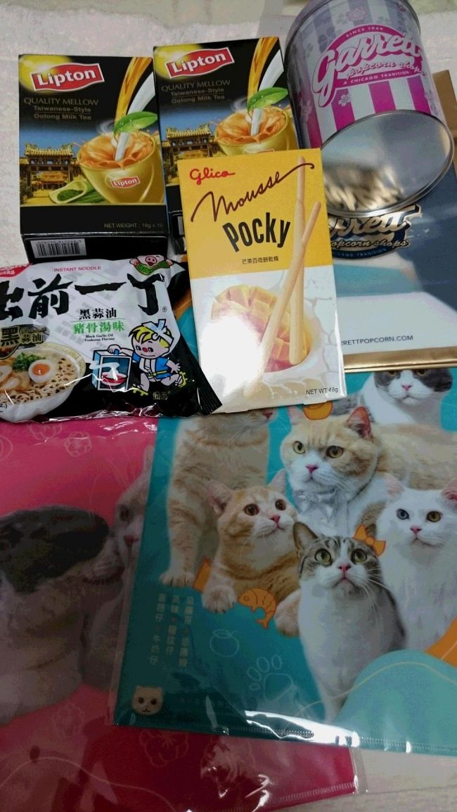 今回のお土産。<br /><br />三日目終了。明日は帰国日。涙