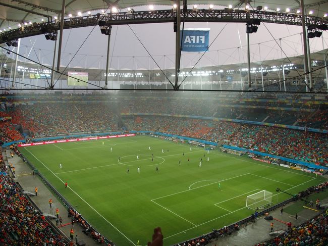 試合前は晴れてたのに後半途中に雨が強くなる