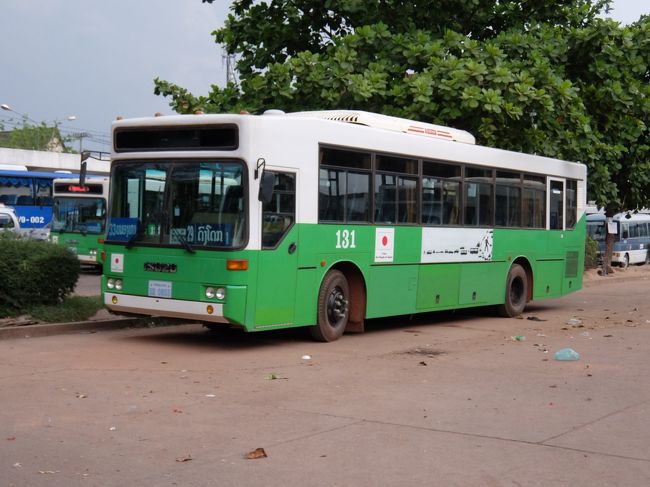 この公共バス、日本の寄付のようです。