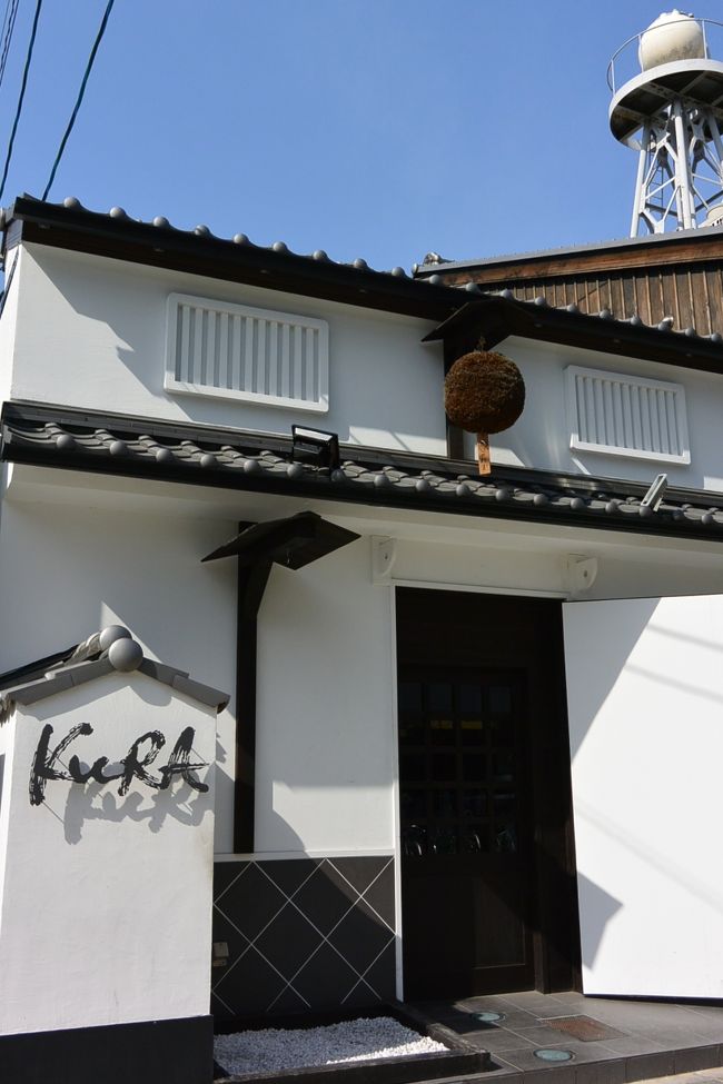 奈良駅前から伸びる三条通りをぶらぶら。