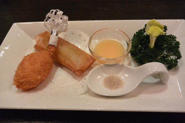 ホテル日航奈良内の中華レストラン『珠江』で夕食。<br /><br />ロイヤルコースの点心。