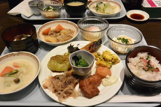 ホテル日航奈良の朝食ビュッフェ。<br /><br />種類が多く、おいしくいただきました。