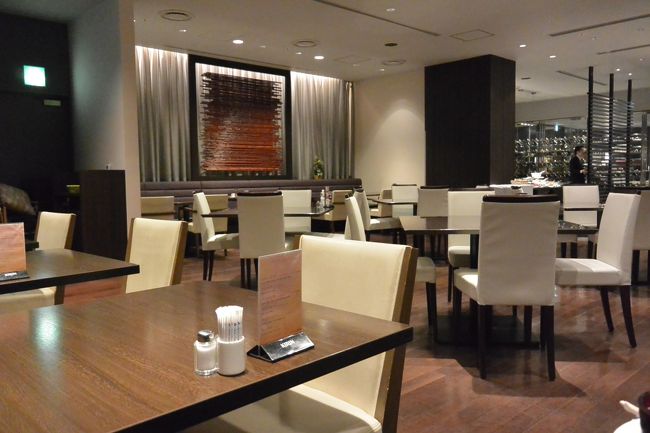 ホテル日航奈良の朝食会場。