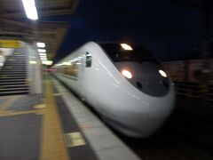 武生からは、新たに681系が使われるようになった「しらさぎ」に乗って関西に戻る。
お疲れ様でした。