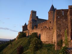 「カルカッソンヌを見ずに死ぬな」（Voir Carcassonne et mourir）という格言があるカルカッソンヌの城塞