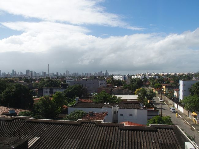 決戦の日の朝は晴れ。ただし湿度が凄く高い