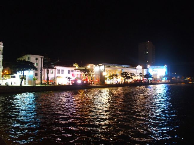 Recifeに戻ると日が暮れた