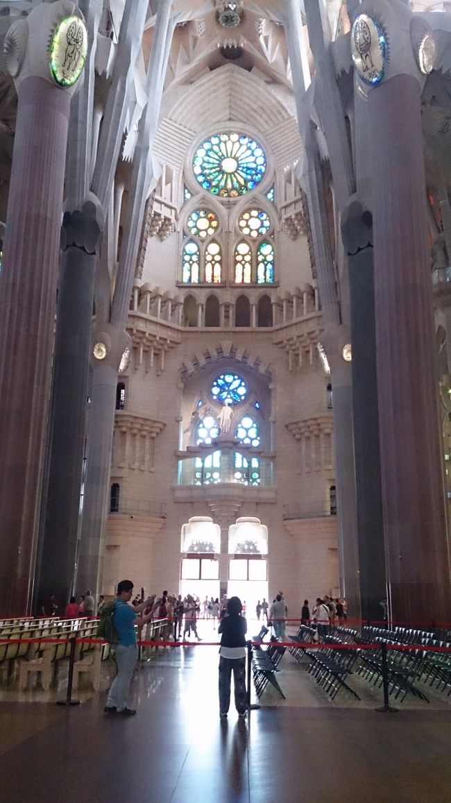 外観もしかり、中に入っても大きさにビックリ<br />