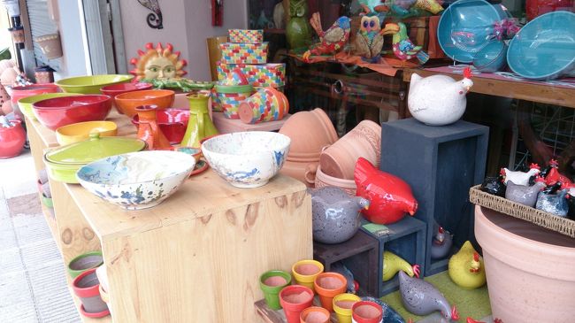 あれもこれも欲しい！<br /><br />こんなのキッチンにあったら素敵！<br />日本に帰るんじゃなかったら買い占めたいくらいでした。