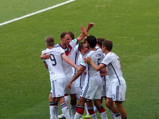 ゴールラッシュに湧くゲルマン